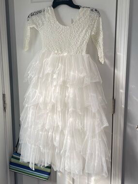 2Bunnies Girls' 9-10yr Peony Lace Tiered Sleeve Maxi Flower Girl Dress White